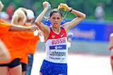 Yelena Lashmanova en route to a World junior record in the 10,000m Race Walk (Mark Shearman)