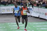 Ethiopia's Imane Merga on his way to victory at the 2012 Boclassic on 31 December (Daniele Mosna)