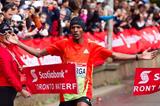 Sahle Warga winning at the 2012 Scotiabank Toronto Waterfront Marathon (Canada Running Series)