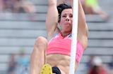 Jenn Suhr on her way to victory at the 2013 US Championships