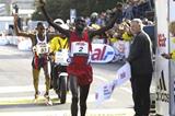 Tergat wins in Berlin breaks 2:05 barrier (Lisa Coniglio @Photo Run)