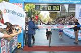 Vincent Kiplagat win the 2010 Intercontinental Istanbul Eurasia Marathon (organisers)