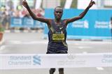 David Barmasai of Kenya winning the 2011 Dubai Marathon (Victah Sailer)