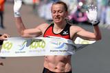 Sviatlana Kouhan wins the women's division of the 2012 Brighton Marathon (Mark Shearman)