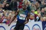 Usain Bolt winning the 200m at the 2013 IAAF Diamond League meeting in Oslo (Jiro Mochizuki)