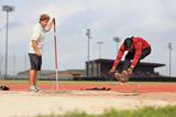 Andreas Behm coaching Aries Merritt (Getty Images)